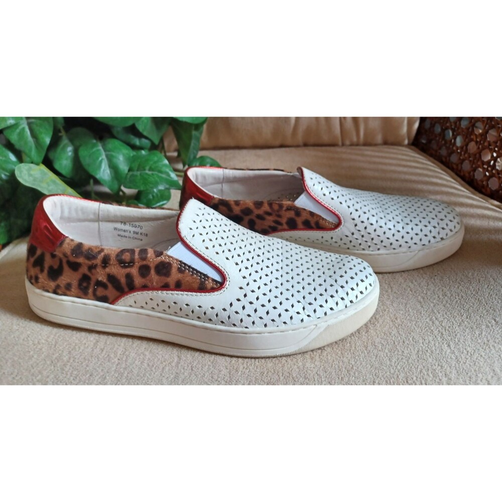 Johnson and Murphy Leopard & Off White Slip-On Sneakers Womens Sz 9